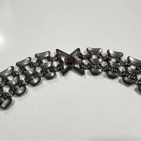 Panther Link / 5 Row Brick Link Chain Collar Necklace 17.5” - Picture 13 of 16